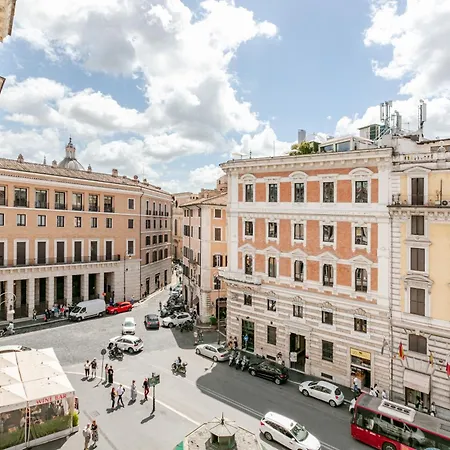 Unique Piazza Navona 2 Bedrooms And Cinema Рим